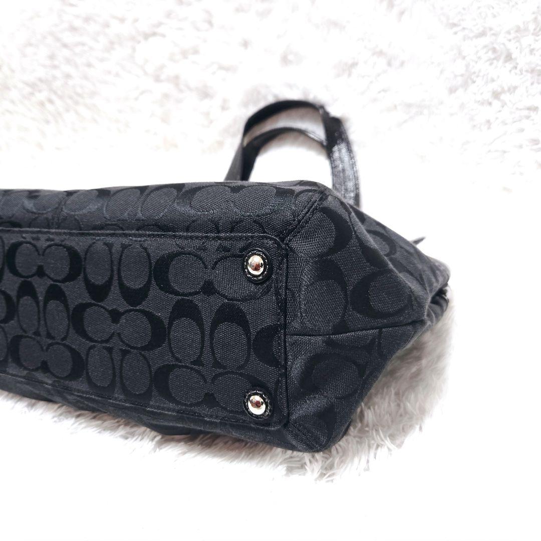 COACH ブラック シグネチャー パテントレザー キャンバス トート ソーホー