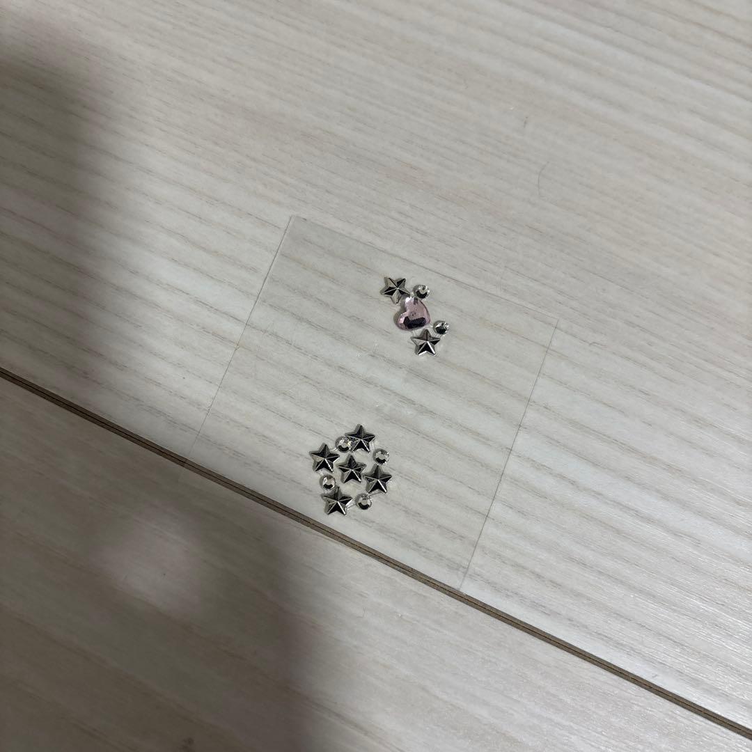 ILLIT 3rd Mini Album ‘bomb’ Merch イヤホン