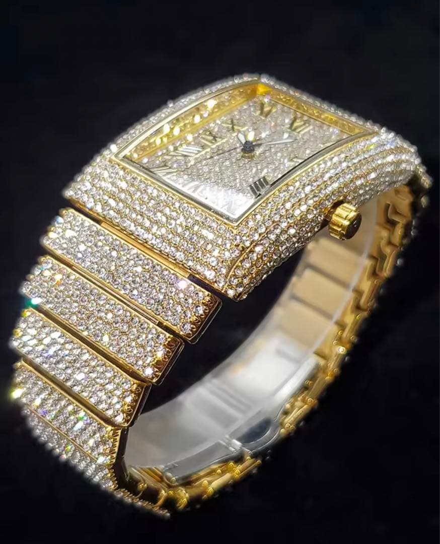 Z世代で話題！重厚デカ盛りブリンブリンウォッチ 大迫力AAAAA+ストーン