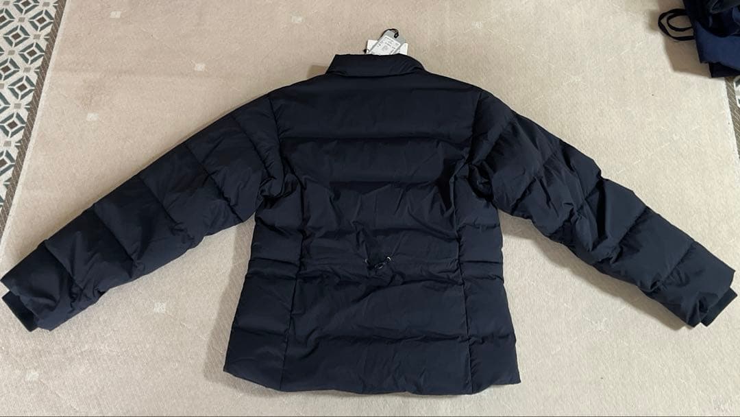 ウォームアップダウンジャケットMサイズ　UNITED ARTOWS GOLF