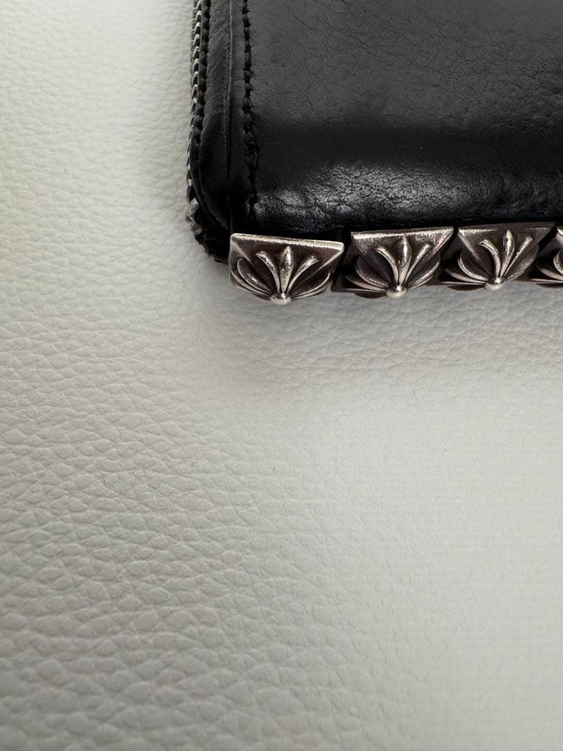 3 SIDE ZIP 3サイドジップ サイドピラミッドスタッズレザーウォレット