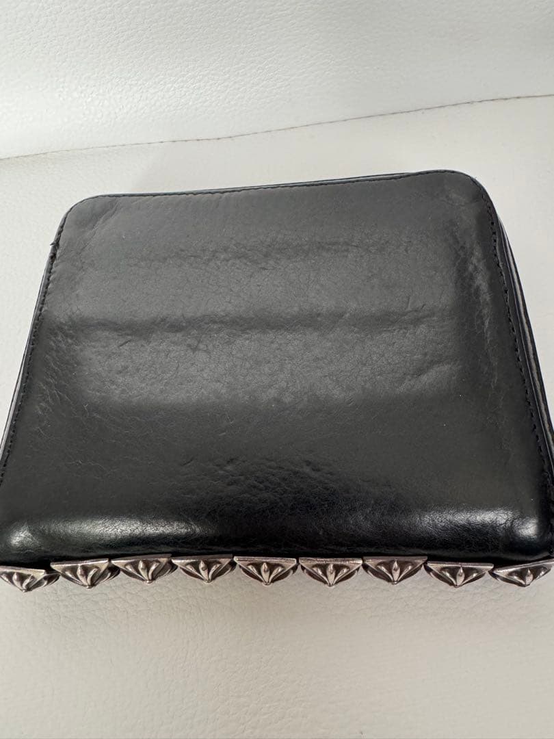 3 SIDE ZIP 3サイドジップ サイドピラミッドスタッズレザーウォレット