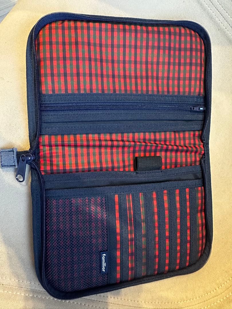 ファミリア　 母子手帳ケース