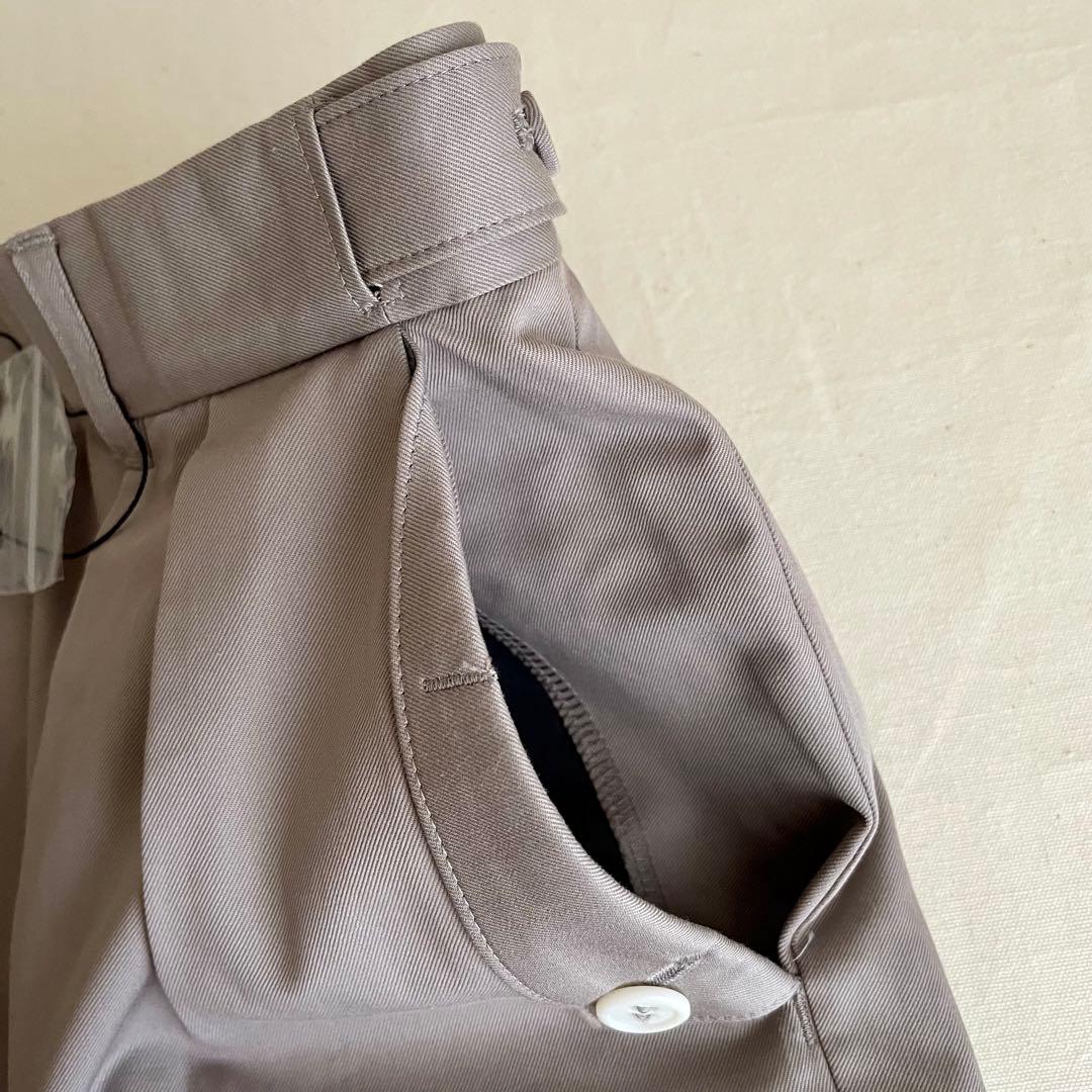 【新品タグ付き】北欧暮らしの道具店 タックパンツ バルーンパンツ グレージュ