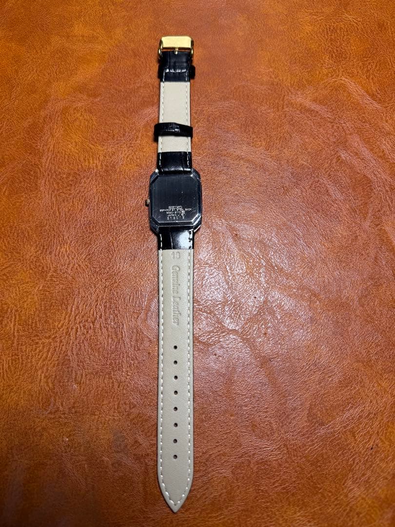 B7 希少 稼動品 SEIKO DOLCE レクタンギュラー80年代