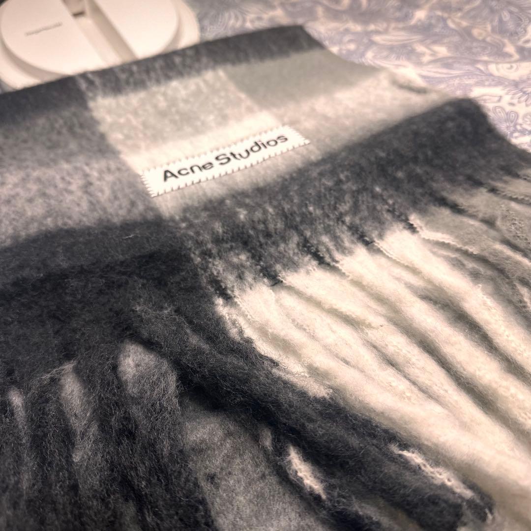 黒ACNE STUDIOS 新品未使用 モヘアチェック柄スカーフ　マフラー