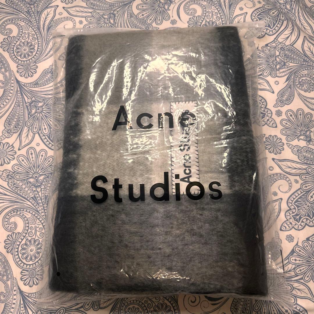 黒ACNE STUDIOS 新品未使用 モヘアチェック柄スカーフ　マフラー