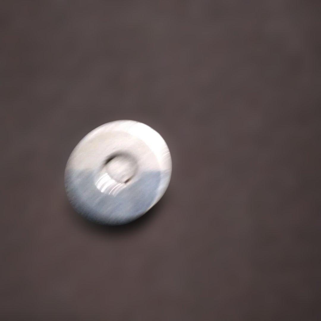 PRADA 焦げ茶色のプラスチック製 ショルダーバッグ