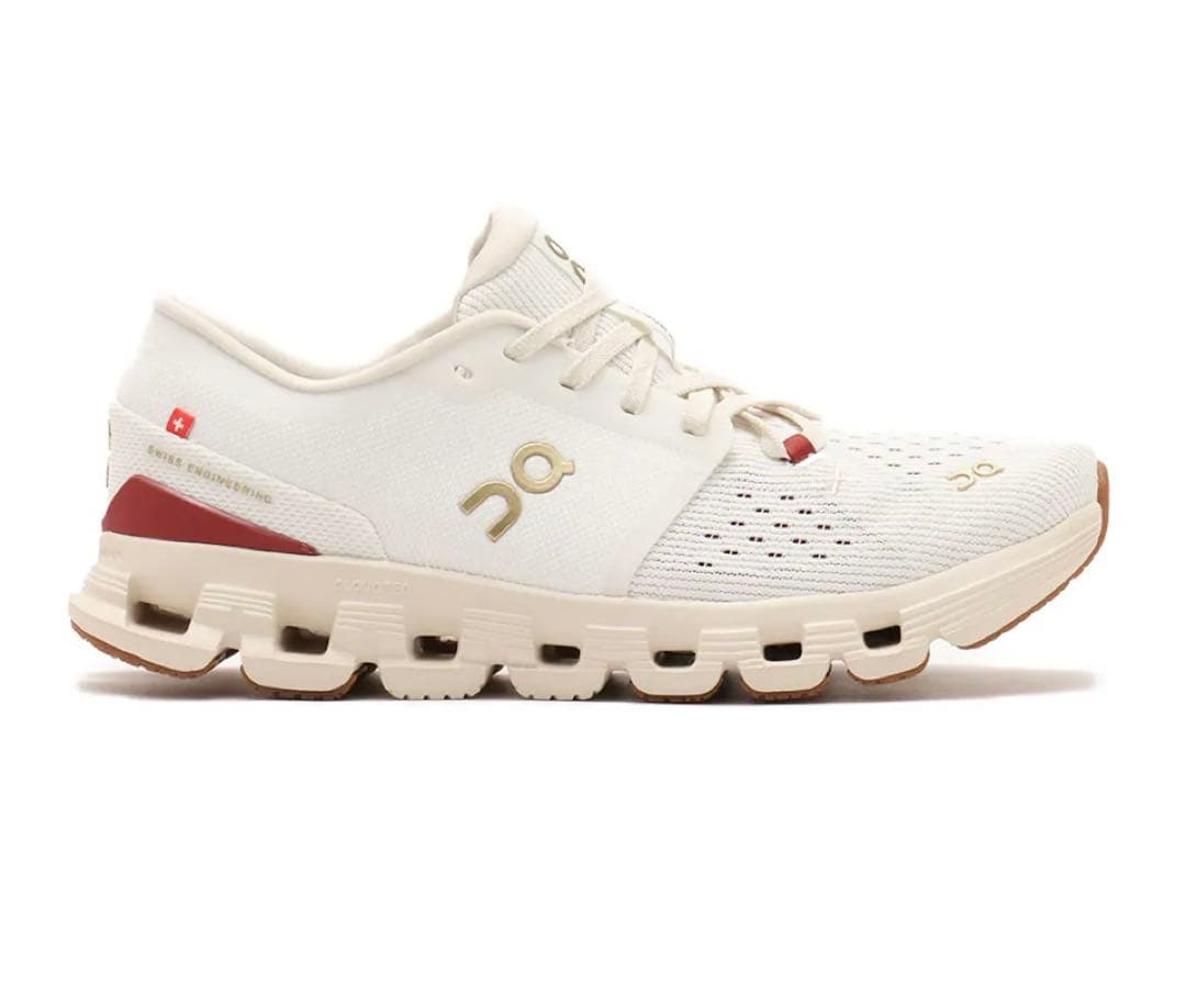 【2025年限定】ON Cloud X4 ランニングシューズ アイボリー