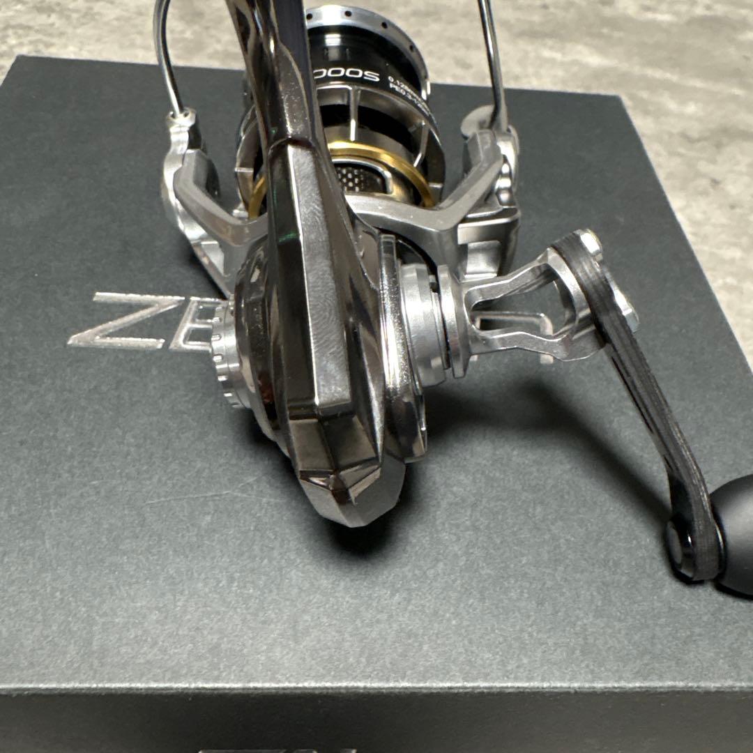 Abu Garcia Zenon 1000S スピニングリール