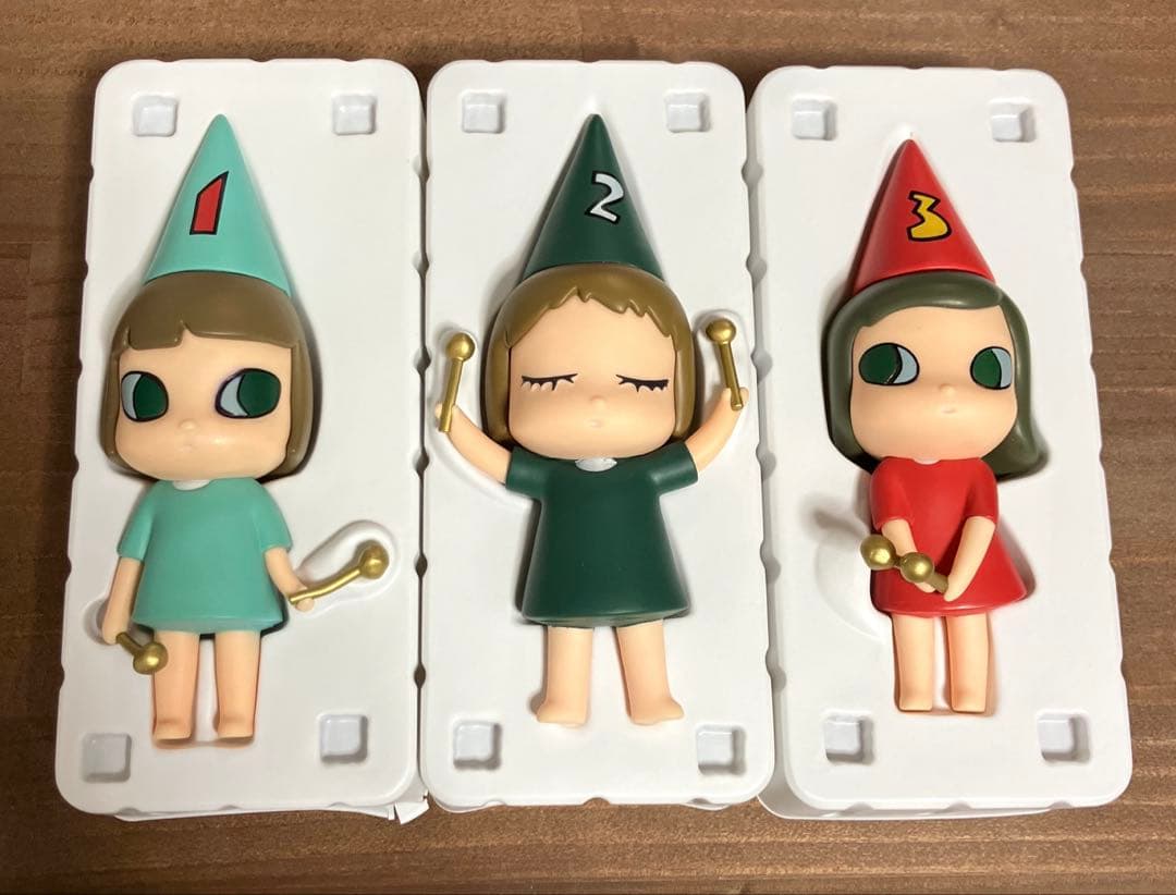 奈良美智 ドラミングガール123 フィギュア