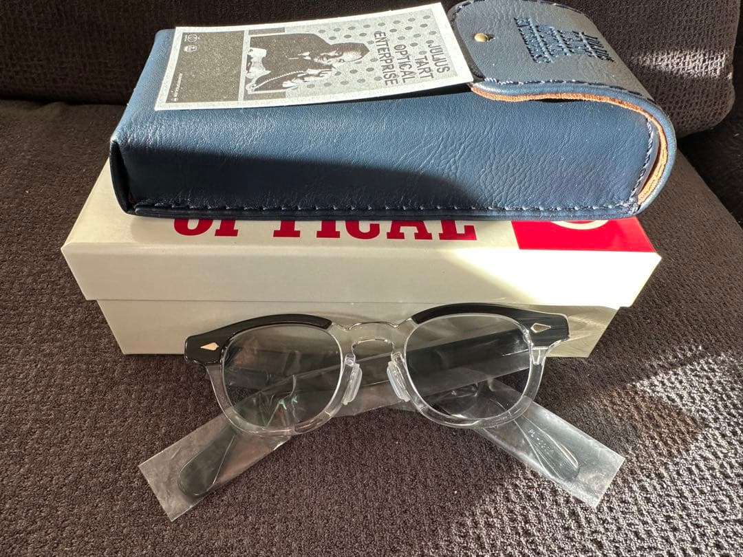 極美品JULIUS TART OPTICAL AR 44-22 度なし調光レンズ