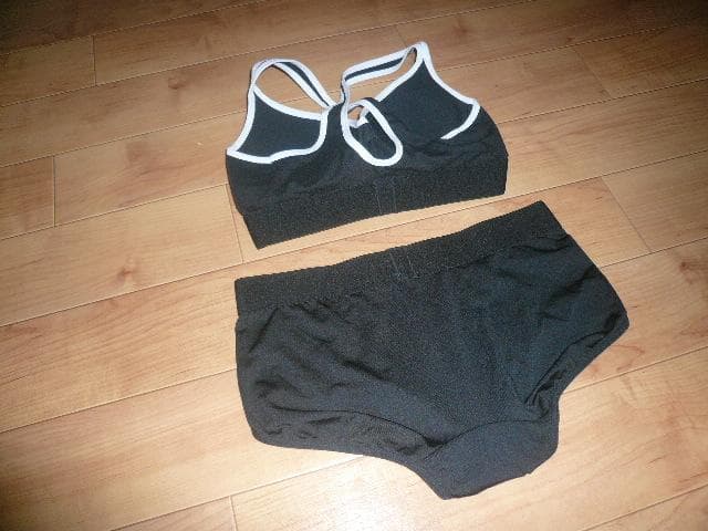 ブラック 【adidas】ブラ＆ショーツ セット 吸汗速乾インナー トレーニング