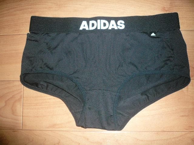 ブラック 【adidas】ブラ＆ショーツ セット 吸汗速乾インナー トレーニング