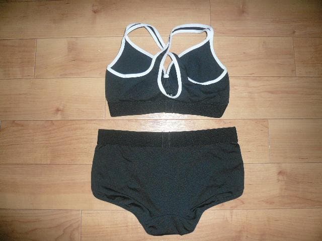 ブラック 【adidas】ブラ＆ショーツ セット 吸汗速乾インナー トレーニング