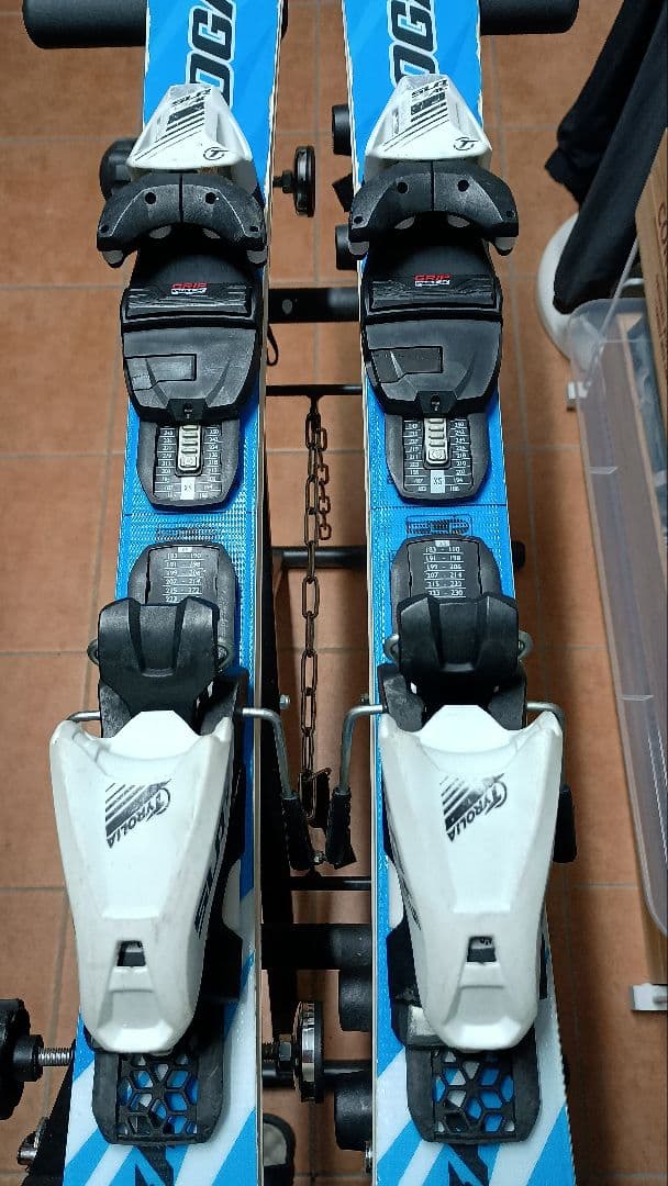 s*5様 OGASAKA スキー板 ジュニア