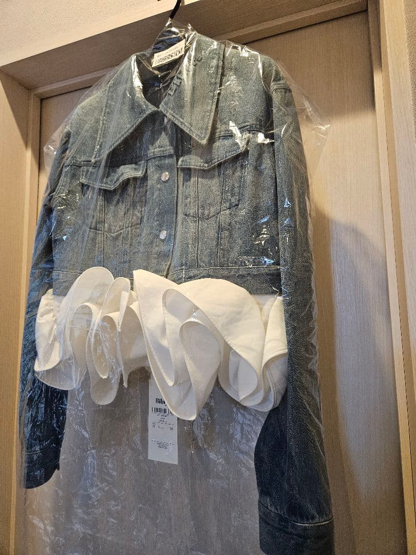 BIBIY. CREAM DENIM JACKET　新品未使用　デニムジャケット
