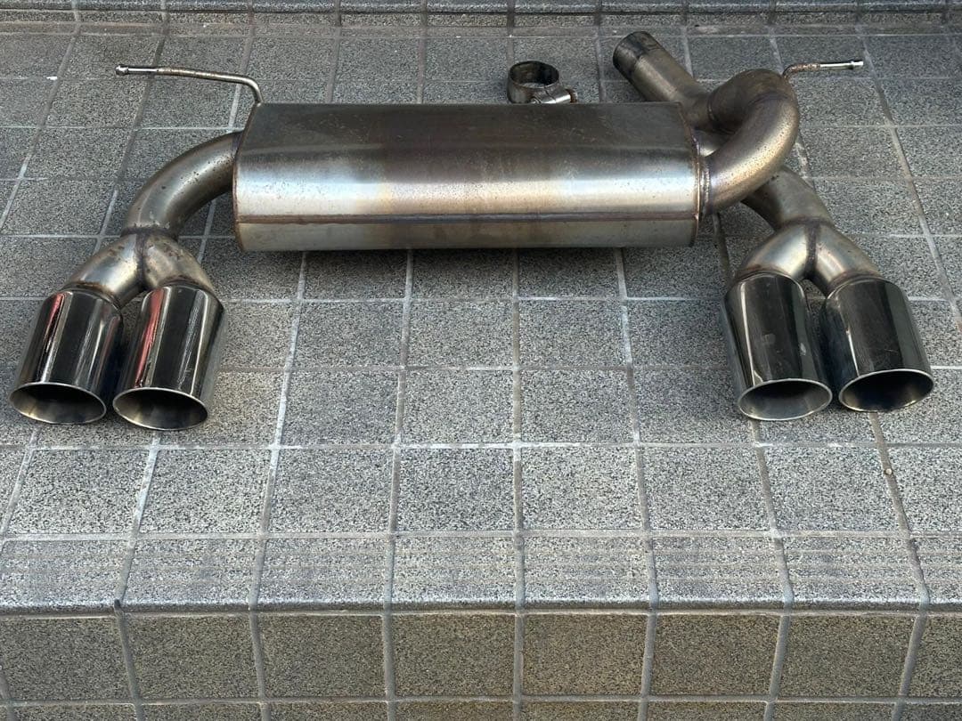 F36 用 社外マフラー　4本出し（クワッド）ステンレス