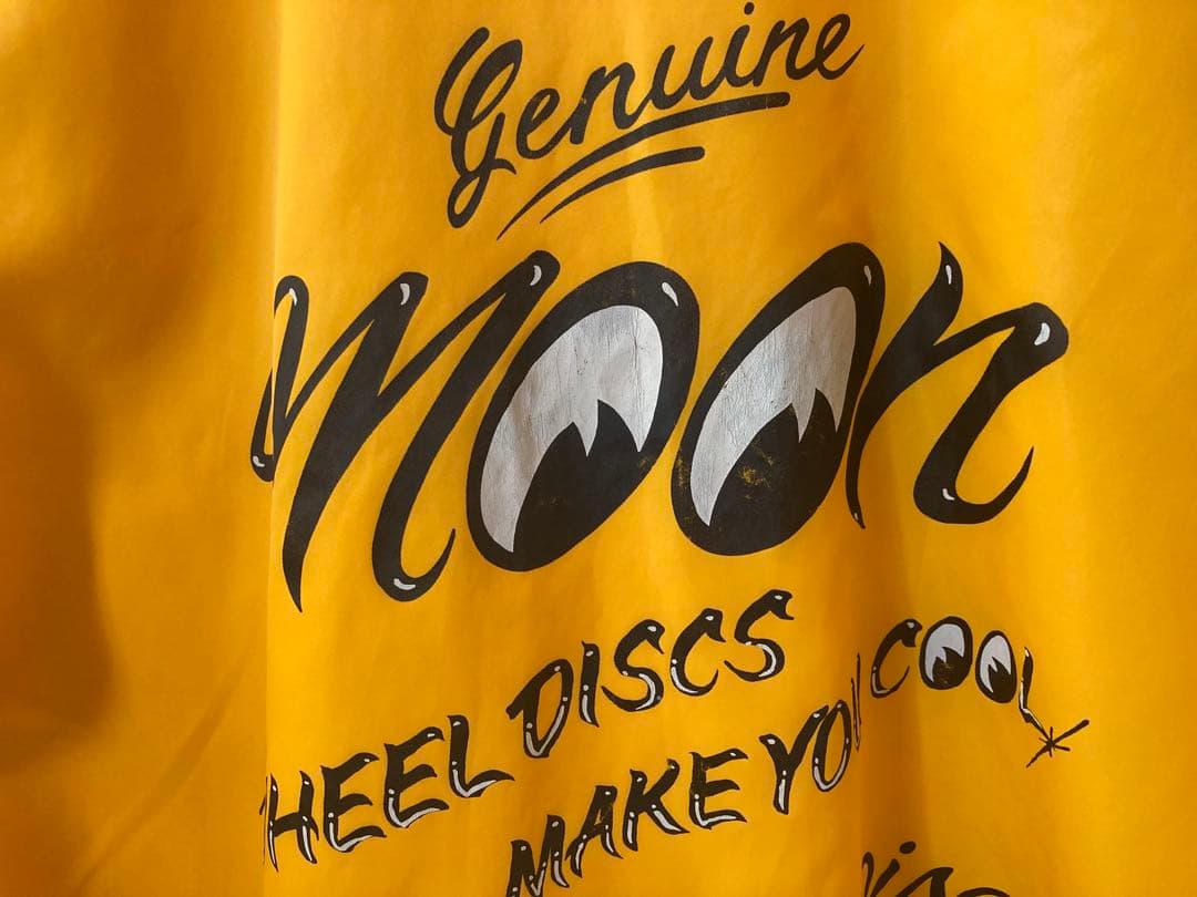 MOONEYES イエロー ジャケット Lサイズ