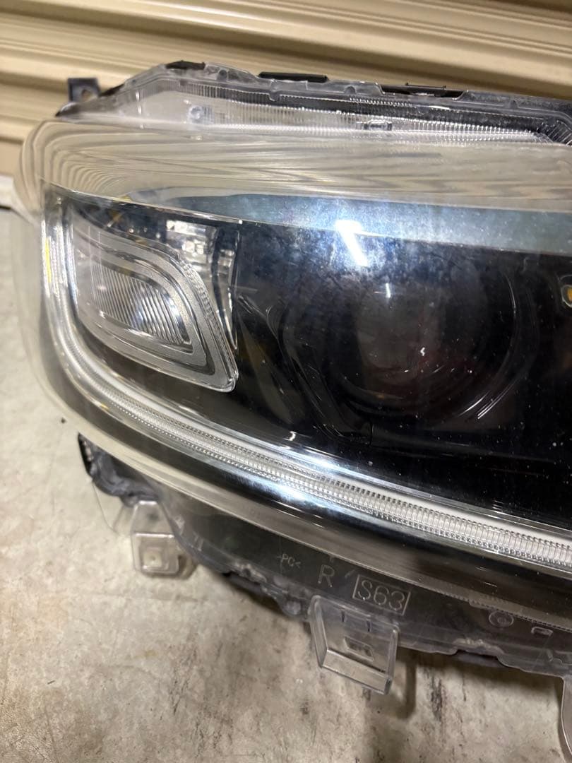 MK53s ヘッドライト　右