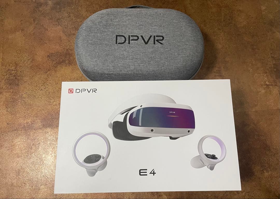 【VRヘッドセット】DPVR E4 - 専用ケース付き