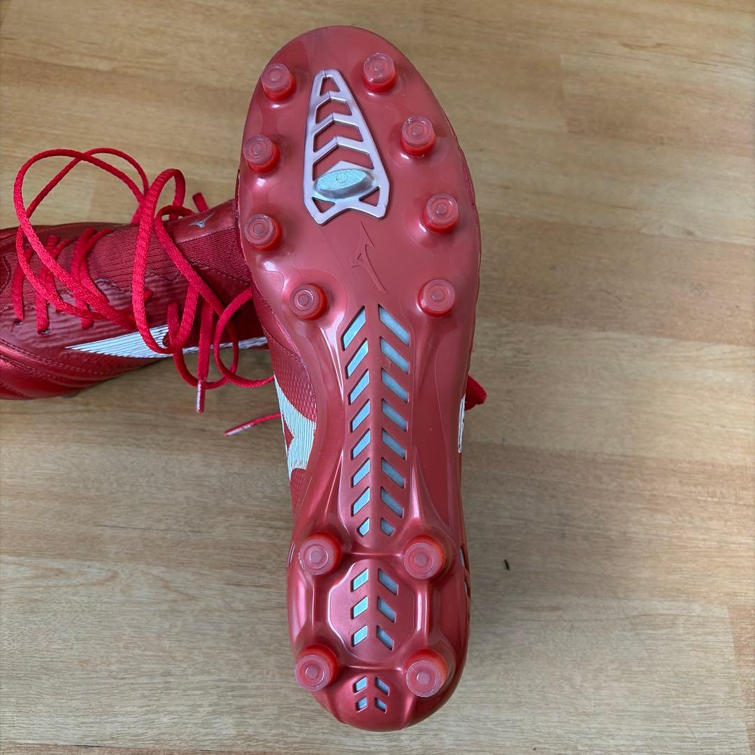 Mizuno ミズノ Morelia Neo3β レッド スパイク 26.5
