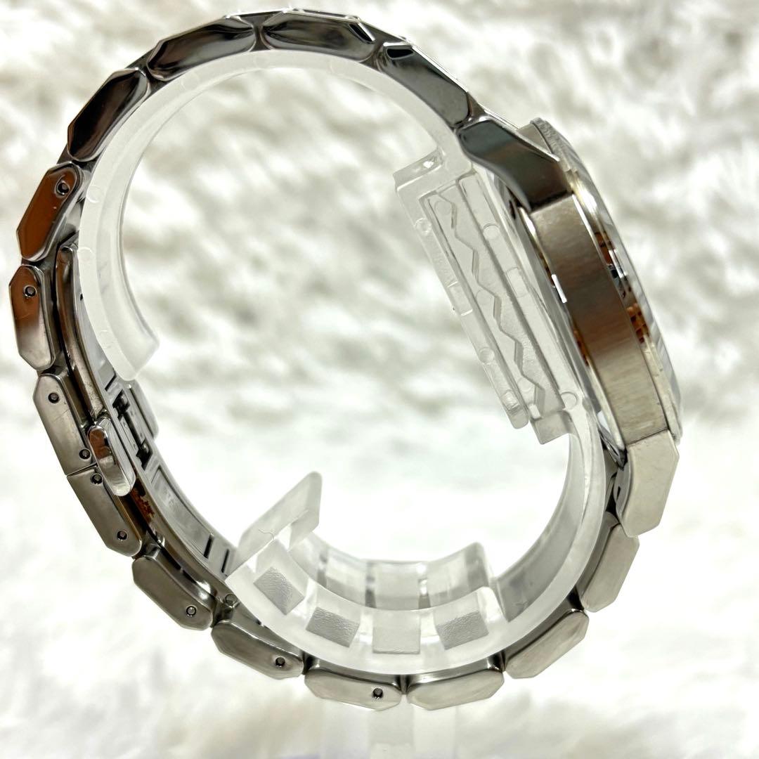 シン　BURBERRY The City