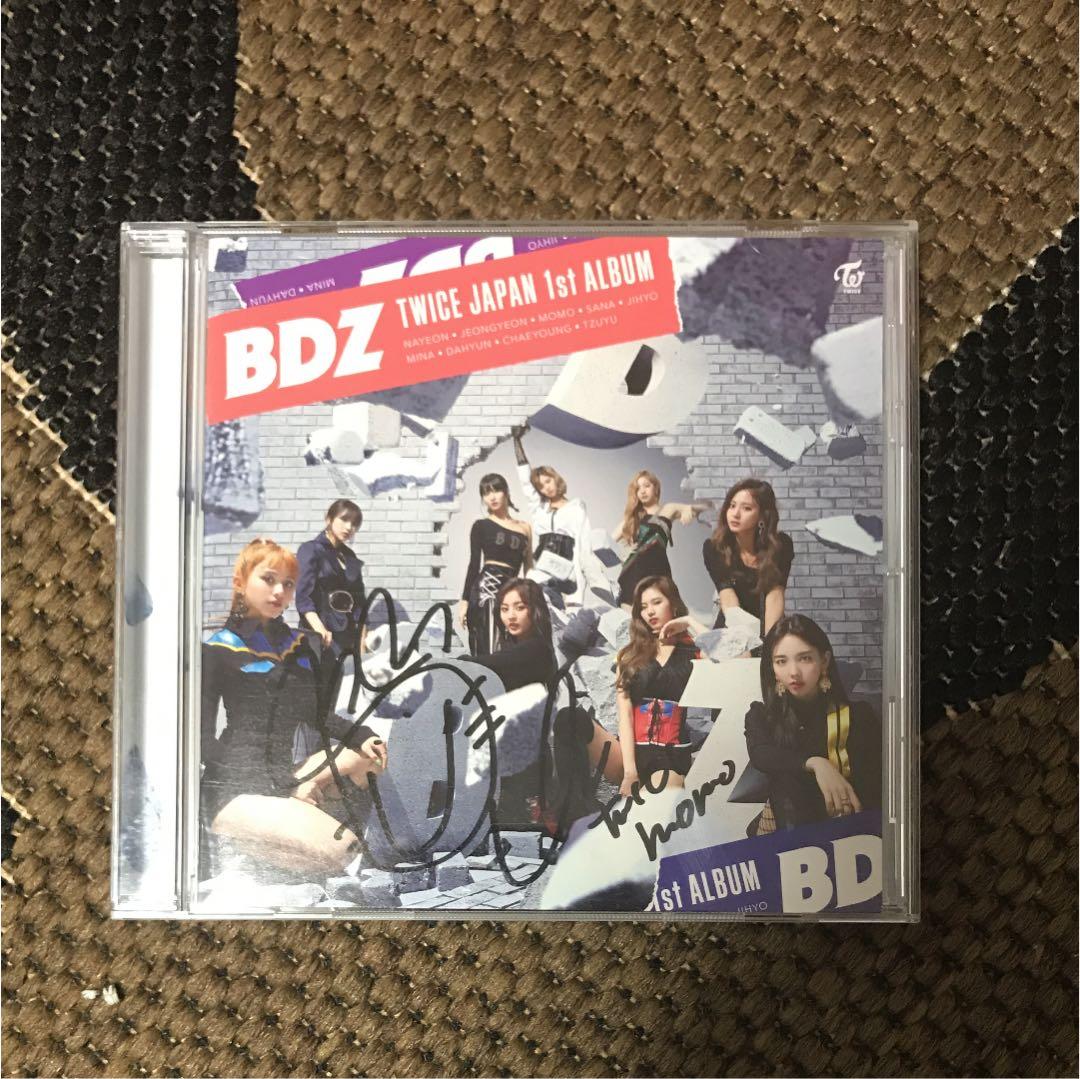 TWICEモモ サイン