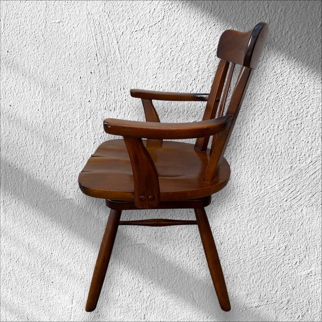 カリモク家具　回転式アームチェア コロニアルウォールナット