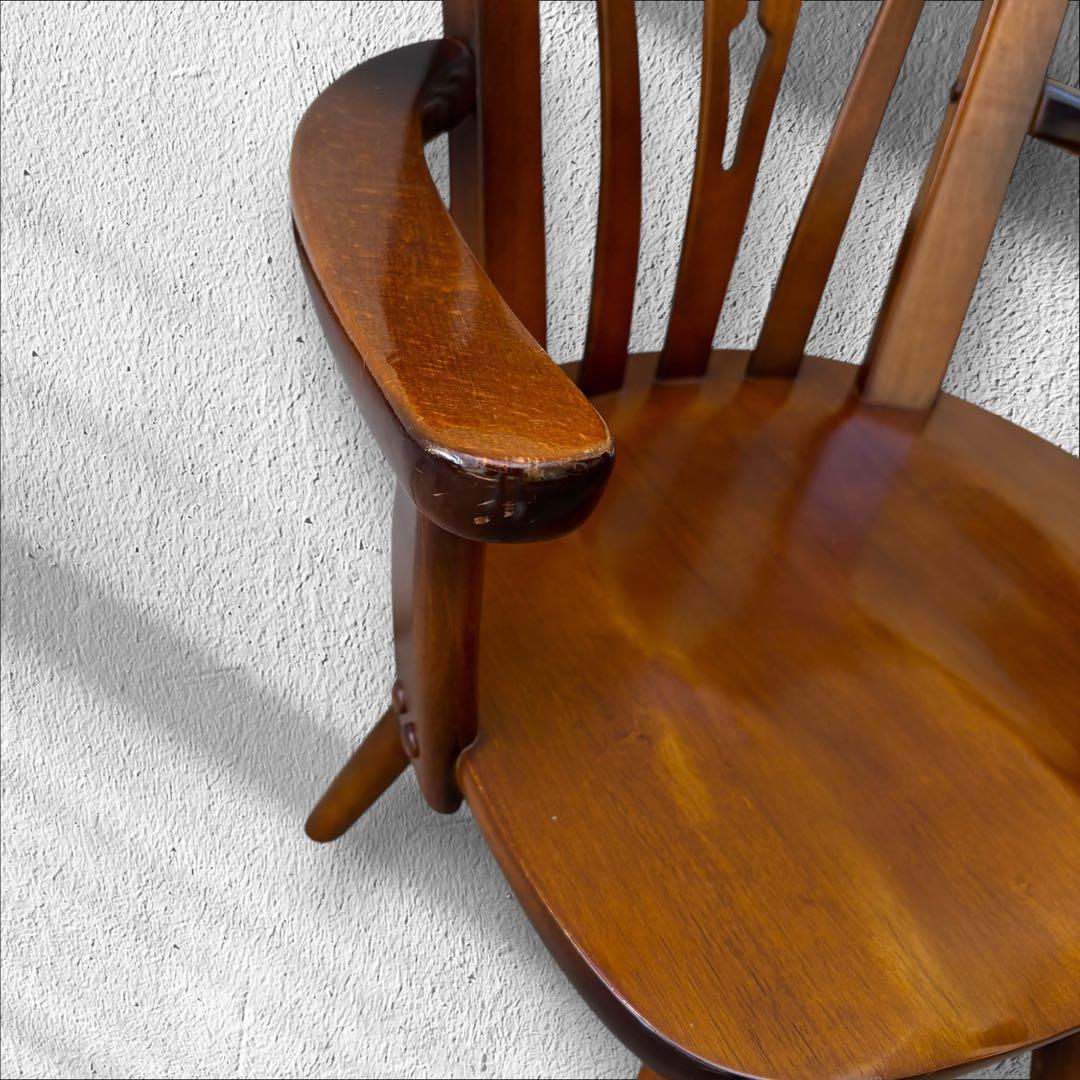 カリモク家具　回転式アームチェア コロニアルウォールナット