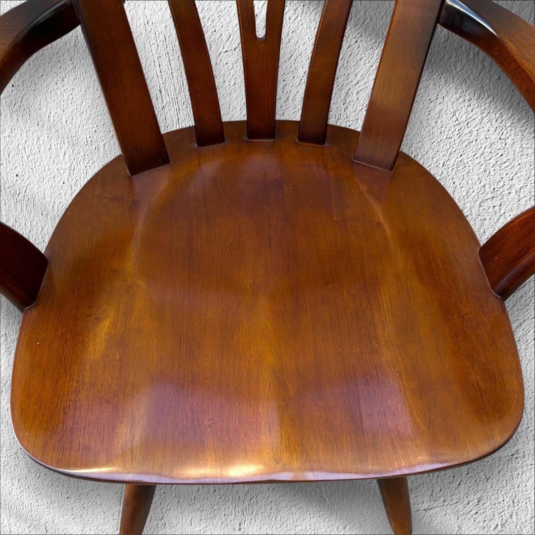 カリモク家具　回転式アームチェア コロニアルウォールナット