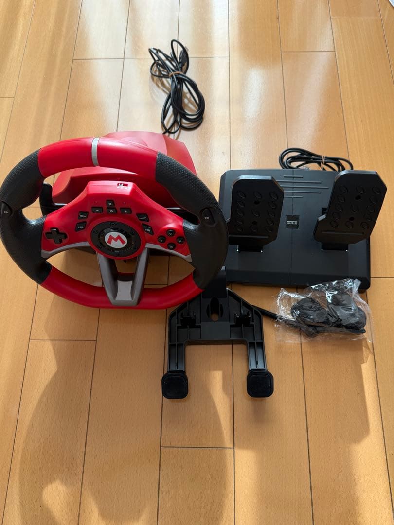 送料込み！HORI マリオカートレーシングホイールDX