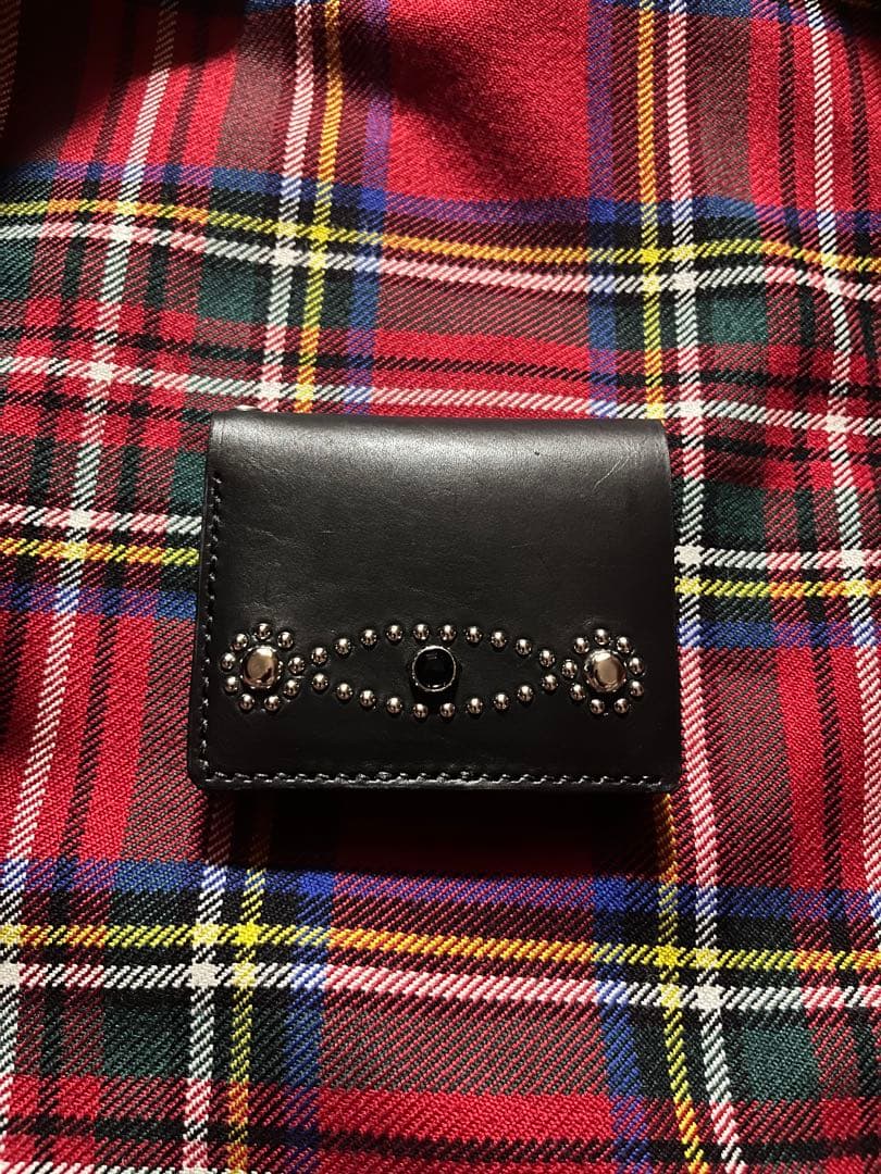 コンパクトウォレット キャットアイスタッズ