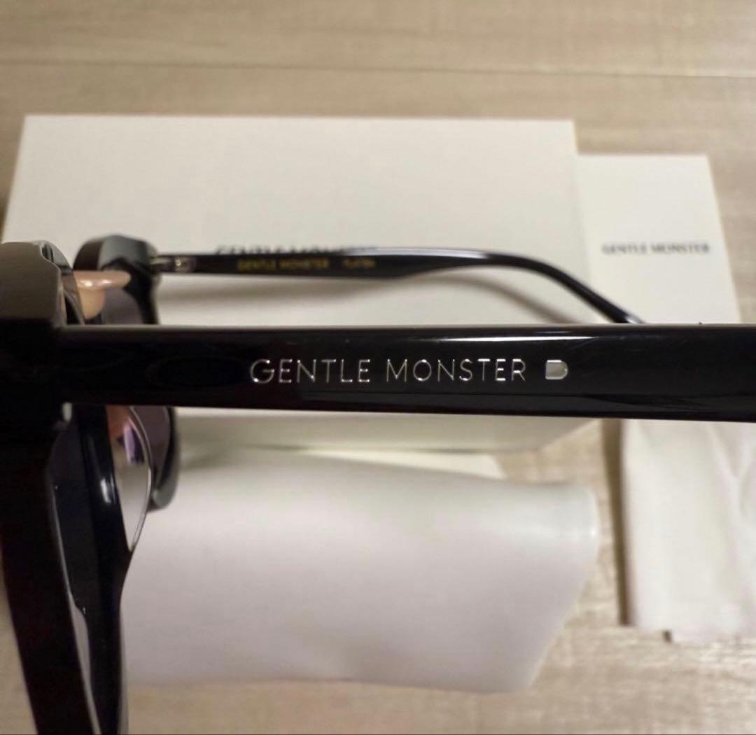 小物 GENTLEMONSTER MYMA 01