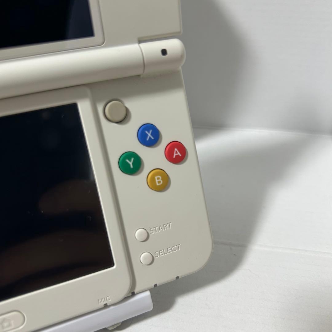 【きせかえ可能】Newニンテンドー3DS ホワイト 箱 ARカード 未開封
