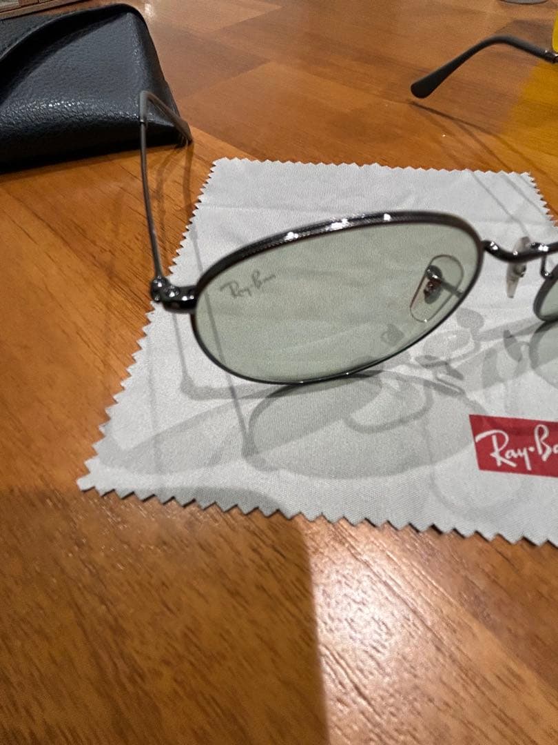 Ray-Ban RB3447 004/T1 EVOLVE 調光レンズ