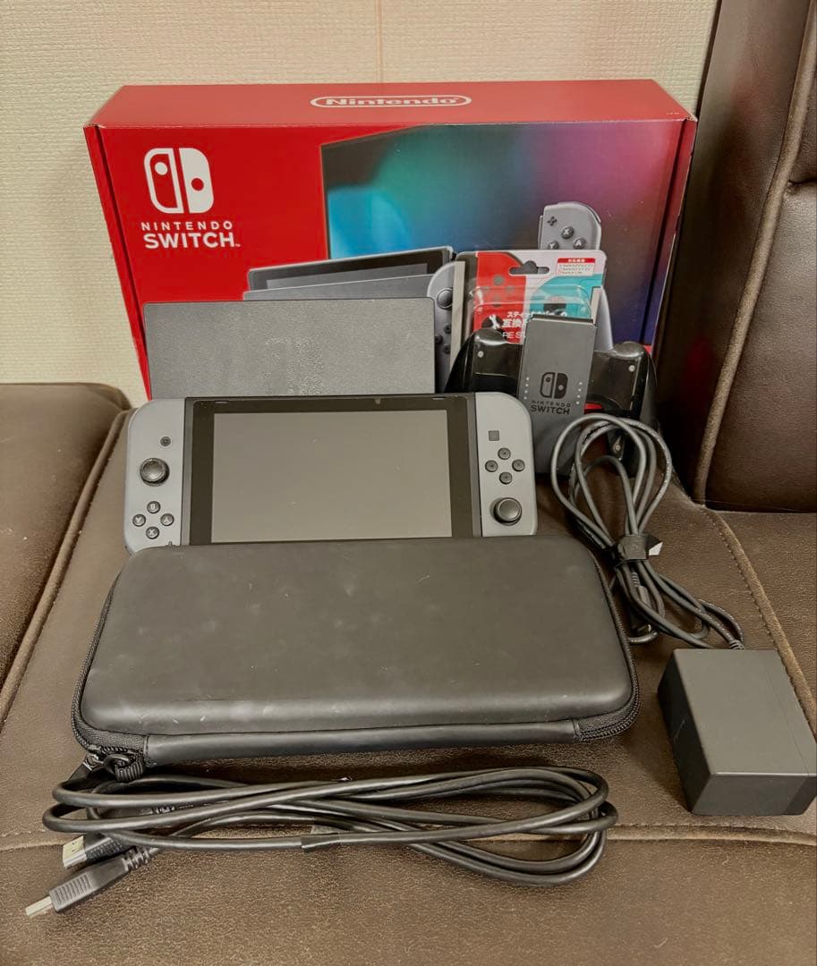 Switch 本体 グレー 2021年美品 ケース/スティックカバー 動作確認済