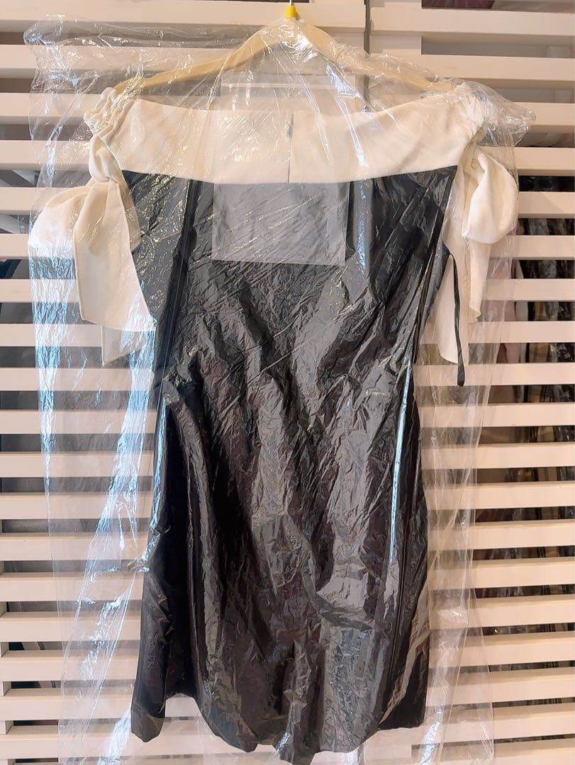 【正規品美品】Herlipto Two Tone Ribbon Romper S