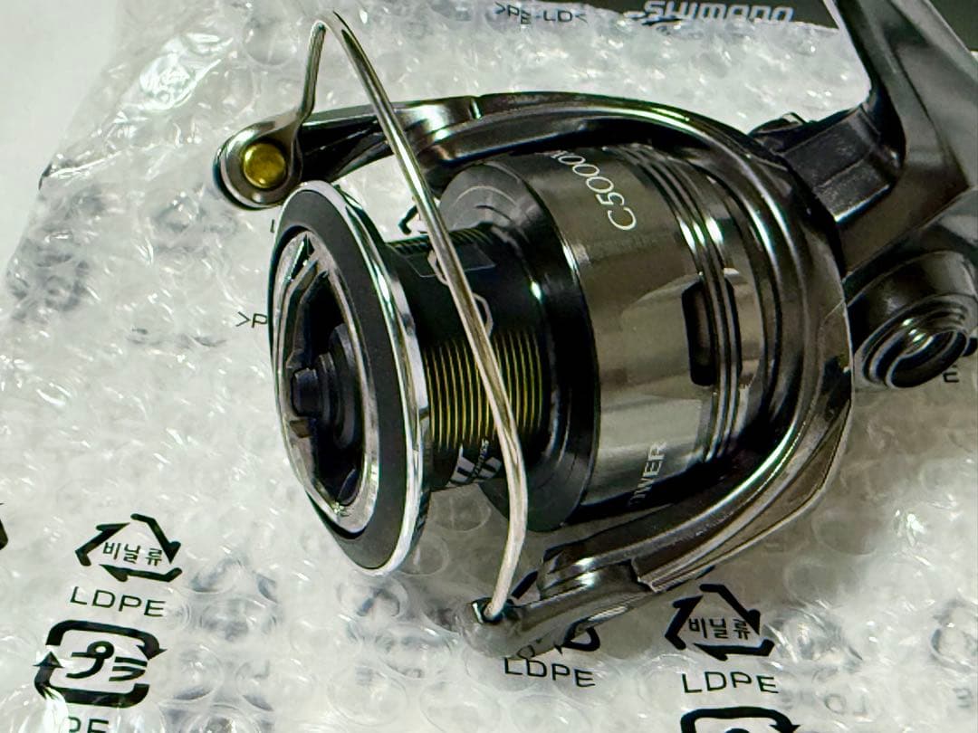 SHIMANO 24 ツインパワー C5000XG 新品 未使用