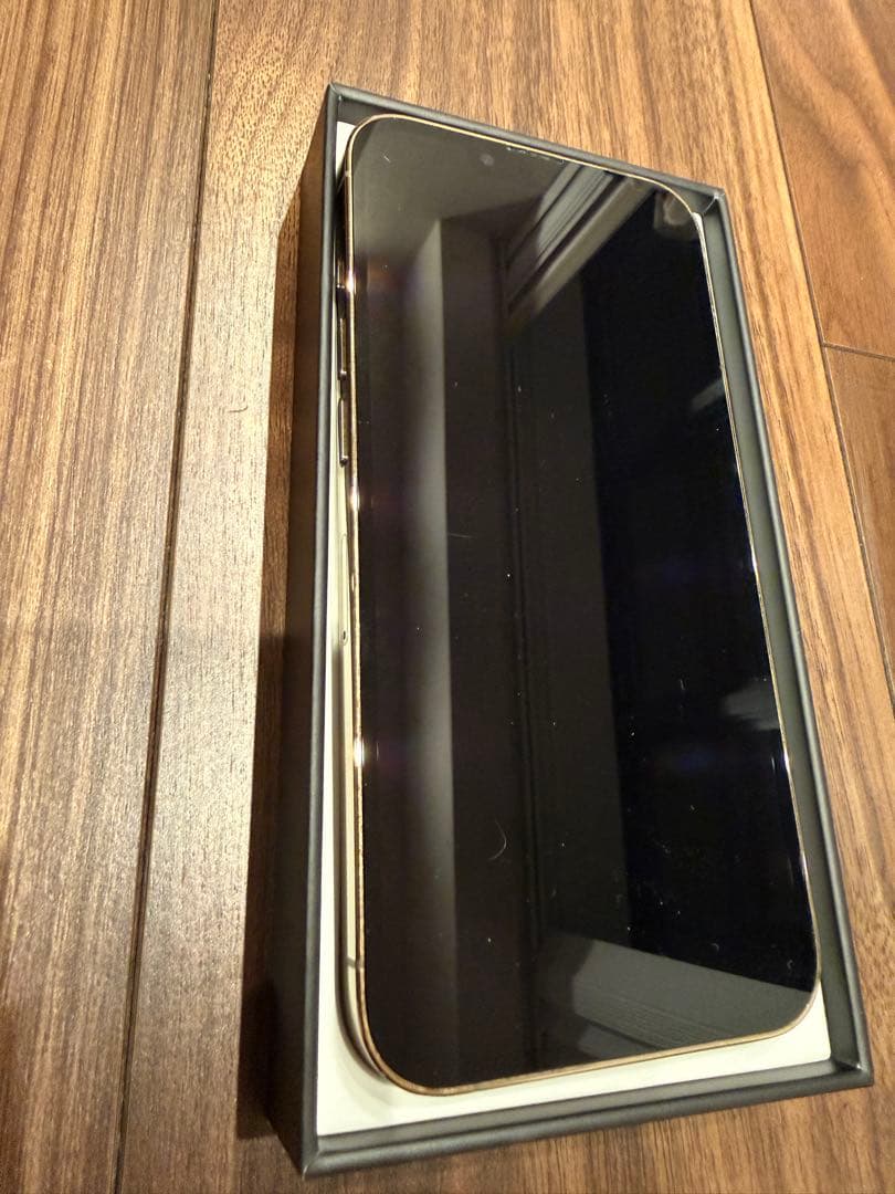 Apple iPhone 13 Pro 512GB ゴールド 本体　SIMフリー