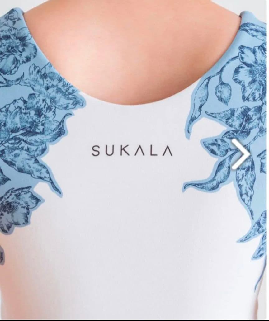 SUKALA 花柄タンクトップ