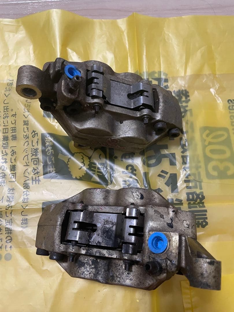 値引　brembo ブレーキキャリパー 使用感あり