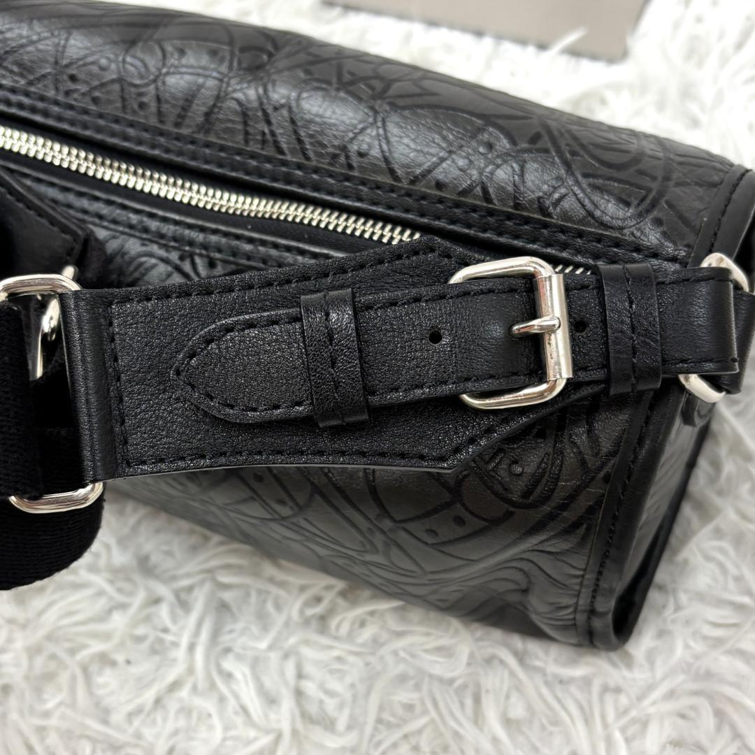 Vivienne Westwood　アーサー　レザーオーブ　ショルダー　保存袋付