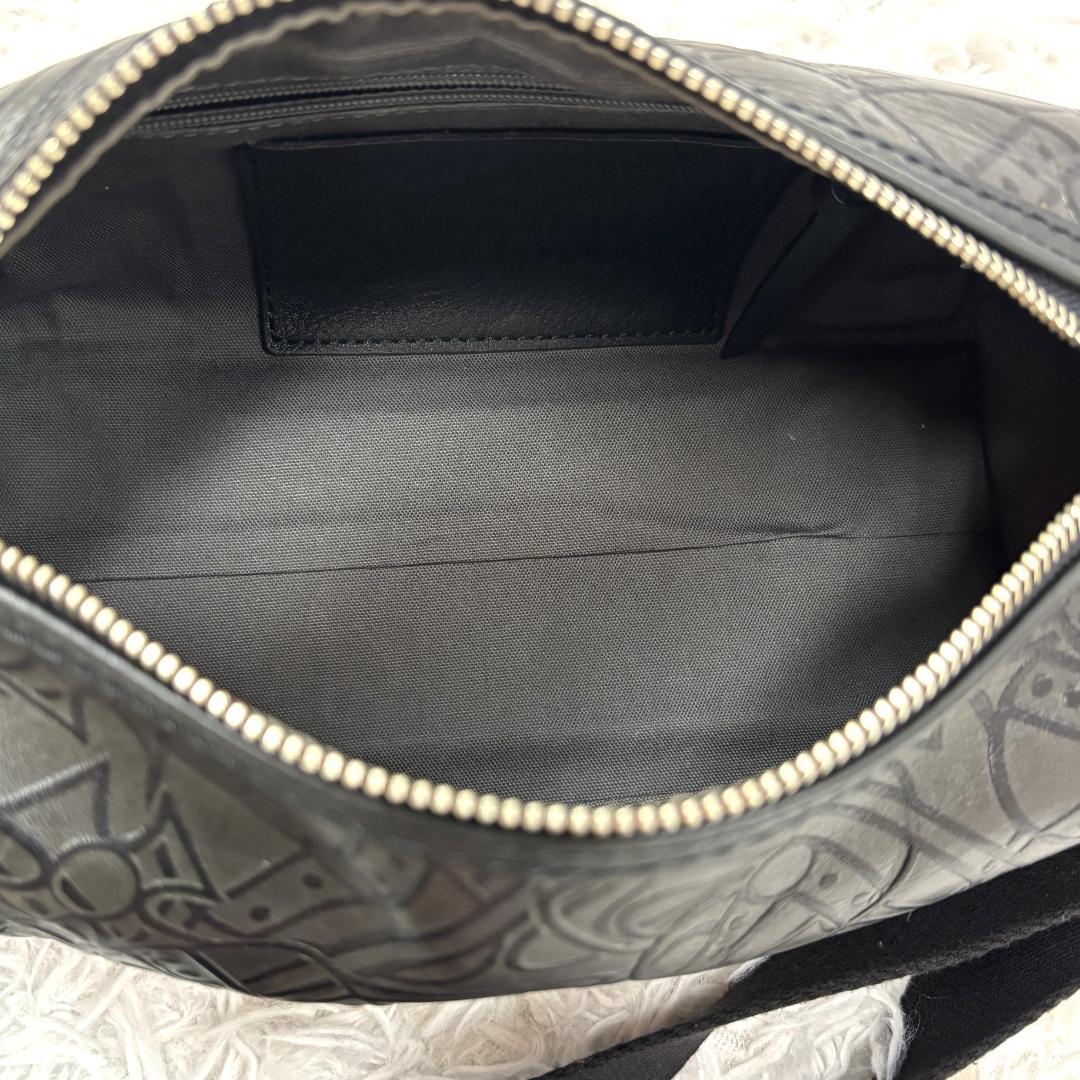 Vivienne Westwood　アーサー　レザーオーブ　ショルダー　保存袋付