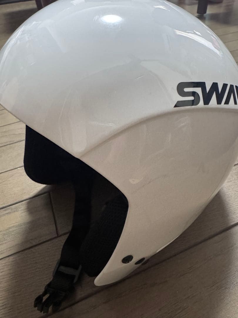 SWANS スキー・スノーボードヘルメット ホワイトSMサイズ