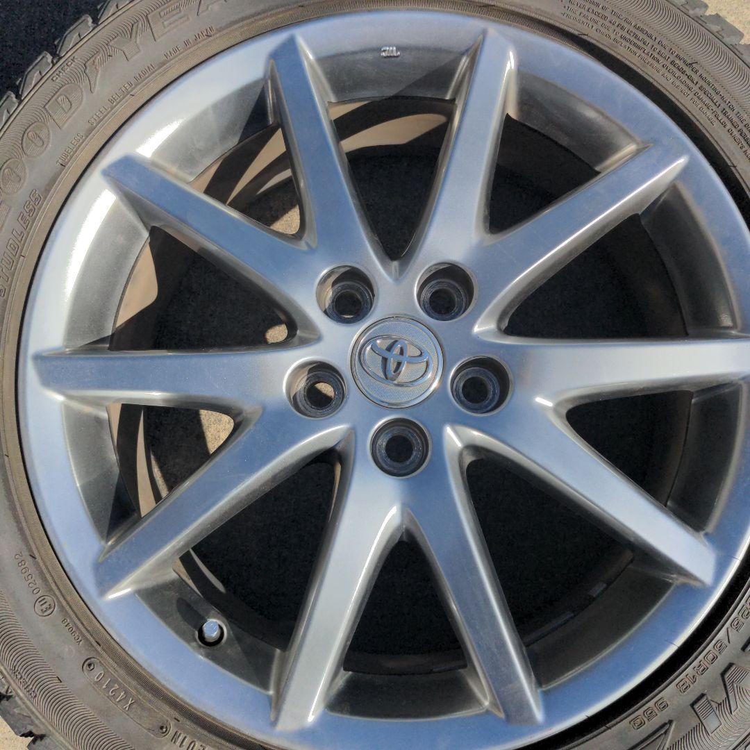 エスティマ　　純正１８インチホイール
