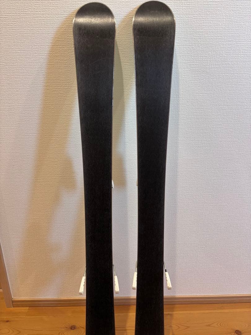 ⭐︎スキー板3点セット⭐︎値下げしました〜