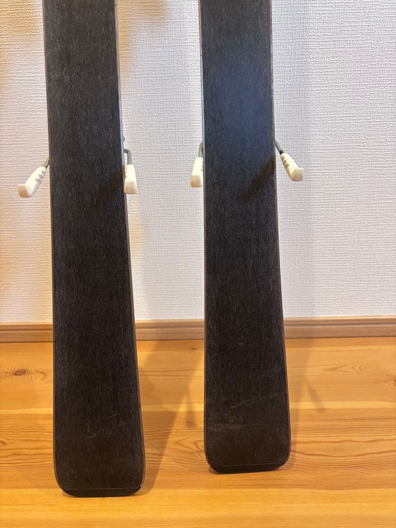 ⭐︎スキー板3点セット⭐︎値下げしました〜