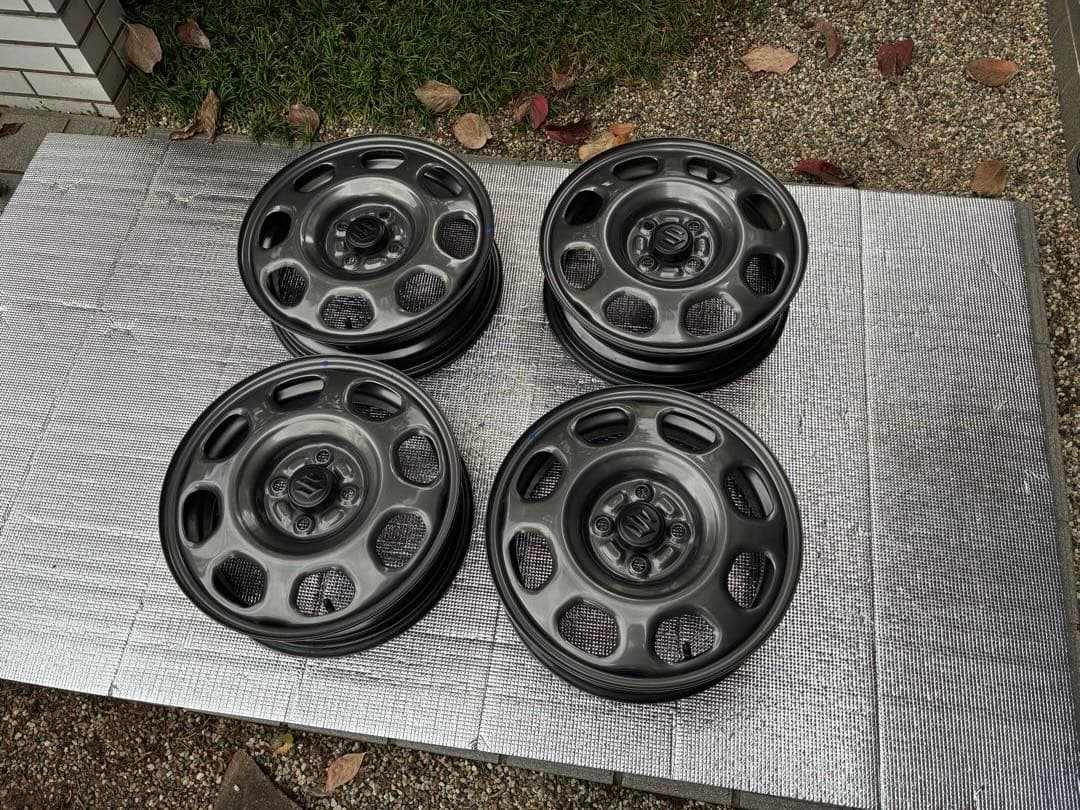 送料込みハスラー純正ホイール４本【注意点有り】②