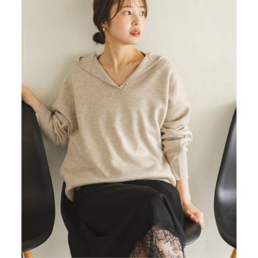 【美品】　ノーブル　接結タック編みフードプルオーバー　ナチュラル